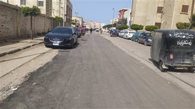 محافظ الإسكندرية: رصف 24 شارعا ضمن الخطة الاستثمارية بحي منتزه ثان 