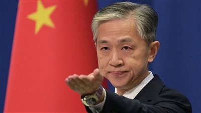 بكين تفرض قيودا على تأشيرات دخول مسئولين أمريكيين