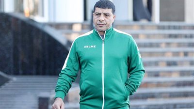 طارق العشري يدرس الزمالك بالفيديو قبل مواجهته بالدوري