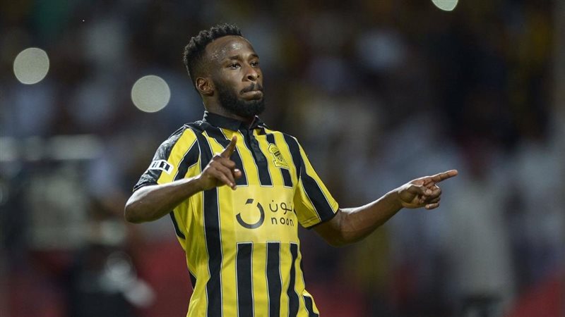 فهد المولد لاعب الاتحاد