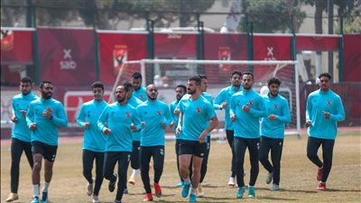 الدوليون ينتظمون في مران الأهلي استعدادًا لمواجهة الهلال