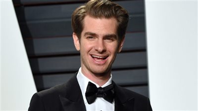 أندرو جارفيلد يقلد صفعة ويل سميث لكريس روك في الأوسكار| فيديو