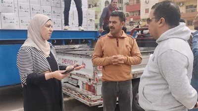 توزيع الدفعة الثانية من كرتونة رمضان بالإسماعيلية للأسر الفقيرة | صور