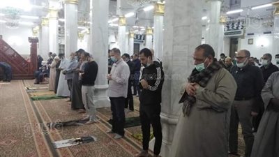 مساجد مصر تتزين لاستقبال المصلين في العشاء والتراويح| صور