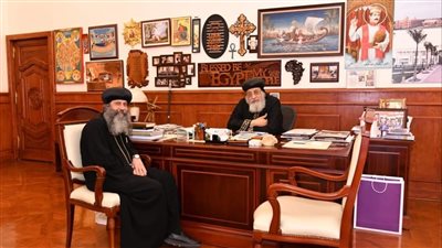 البابا تواضروس يتلقى تقريرا عن أنشطة دير المحرق