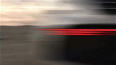 ديلورين تستعرض مهارات تصميم سيارتها الجديدة