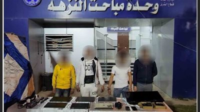 اعترافات المتهمين بسرقة مبالغ مالية من داخل شركة ملابس بالنزهة