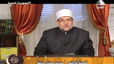 ما معنى حديث الرسول من فطر صائما فله أجره.. وزير الأوقاف يجيب