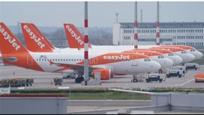 إلغاء مئات الرحلات الجوية السويسرية بسبب كورونا