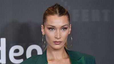 بيلا حديد تهنئ المسلمين: رمضان كريم للجميع والسلام عليكم