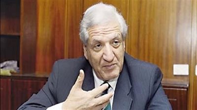 رئيس لجنة الخطة بالنواب يكشف مصير لبنان بعد إعلان إفلاسه