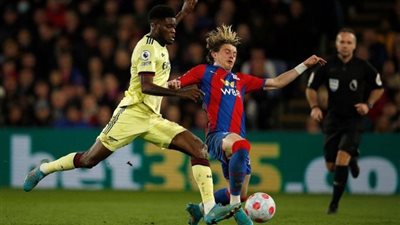 كريستال بالاس يسحق أرسنال بثلاثية في الدوري الإنجليزي