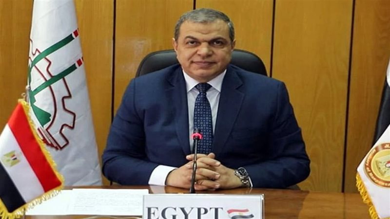 وزير القوى العاملة