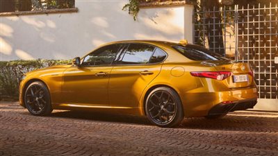 الفاروميو تطلق جيلا جديدا من سيارات جوليا كهربائي 