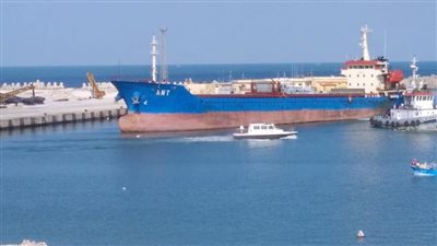 ميناء العريش يستقبل 6 سفن لتصدير بضائع الصب بطاقة بلغت 24,045 طن