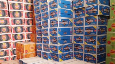 تحرير 7 محاضر بسبب الحلوى الفاسدة خلال حملة تموينية بالعاشر من رمضان 