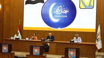 محافظ جنوب سيناء: المرحلة القادمة تتطلب مجهود مضاعف ولا مكان لأي مسئول متخاذل 