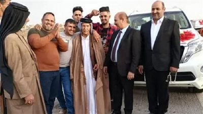 103 أعوام.. معمر عراقي يحيي حفل زفافه وسط أحفاد أحفاده