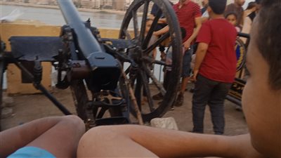 يرجع تاريخه لعصر المماليك.. إطلاق مدفع الإفطار على كورنيش النيل بسوهاج | فيديو