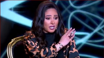 رحاب الجمل تكشف قصة اكتشافها فنيا من خلال فيفي عبده (فيديو)