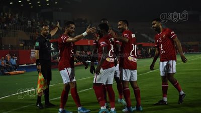 ميكيسوني يحرز الهدف الأول للأهلي في مرمى الإتحاد السكندري