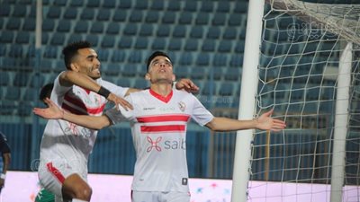 قمة الإثارة.. الزمالك يجبر بيراميدز على التعادل 2-2 في الشوط الأول