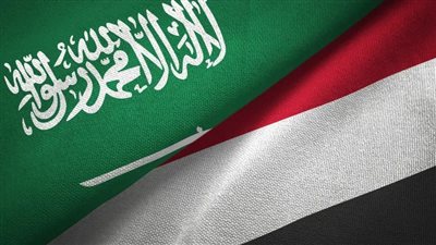 السعودية ترحب بقرار هادي نقل صلاحياته للمجلس الرئاسي.. وتعلن عن دعم اقتصادي عاجل لليمن