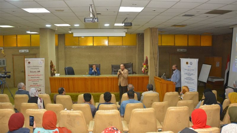 جامعة المنصورة تستعرض
