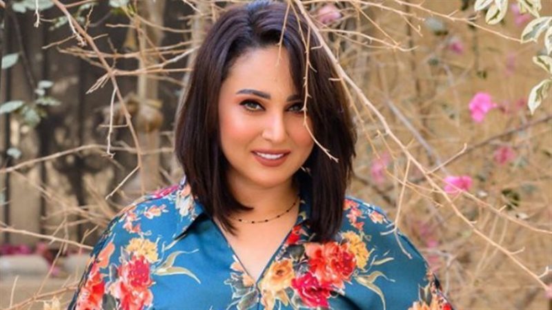 الفنانة رحاب الجمل