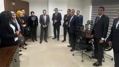 وزير شئون المجالس النيابية يعلن مباشرة عمل الوزارة من مقر العاصمة الإدارية 