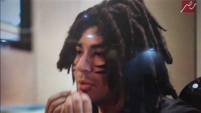 لغة إنجليزية مضحكة.. كوميديا رهيبة في حوار محمد أنور وفاندام | فيديو