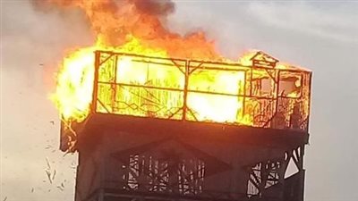 مصرع شاب وإصابة شقيقه في حريق عشش أعلى سطح منزل بالبدرشين