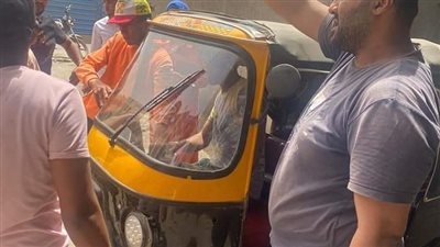 ضبط 19 مركبة توك توك تسير بالمخالفة لقرار الحظر بمحور أنور السادات|صور