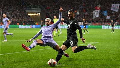 تشكيل برشلونة المتوقع في مباراة الحسم أمام فرانكفورت