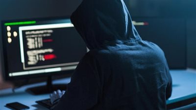 عقوبة التلاعب في البريد والحسابات الإلكترونية للنصب على المواطنين 