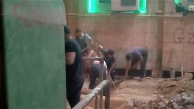 رفع صندوق غاز من شارع البحر الأعظم في الجيزة | صور