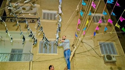 الكنيسة الإنجيلية بقنا تتزين بفانوس رمضان|صور