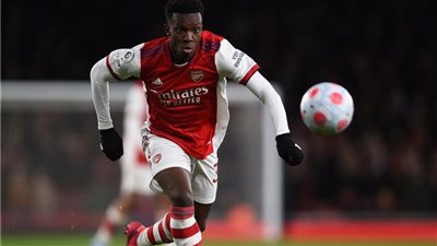 نجم أرسنال يقترب من تمثيل منتخب غانا في مونديال قطر 2022