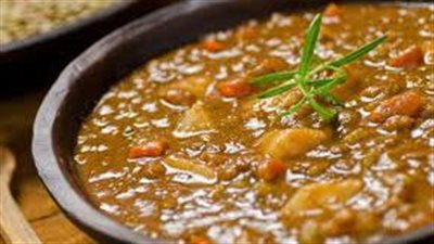 تفسير رؤية العدس في المنام وعلاقته باستقرار الحياة الزوجية والشفاء من الأمراض