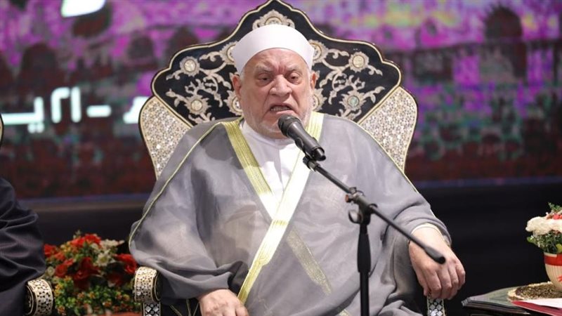 الدكتور أحمد عمر