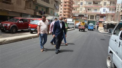 محافظ القليوبية يتفقد مشروعات الرصف ببنها 