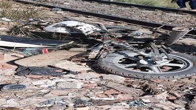 قطار يدهس شقيقين أمام