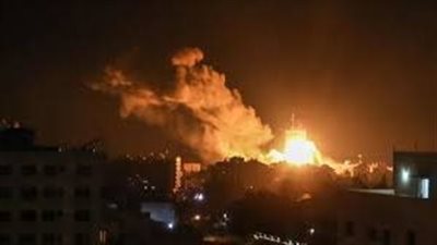 الطائرات الإسرائيلية تشن غارات على منطقة حماة وسط سوريا