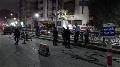 إصلاح وصيانة وتغيير 3 فواصل بكوبري الجيزة المعدني | صور