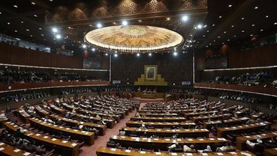 الإثنين.. البرلمان الباكستاني يصوت لاختيار رئيس حكومة جديد