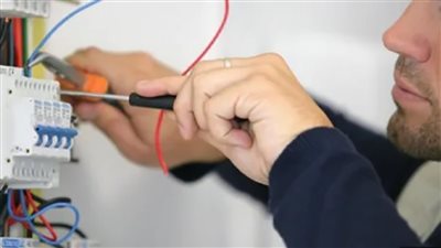 عقوبة سرقة التيار الكهربائي في القانون 