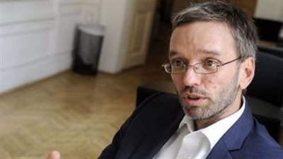 المستشار النمساوي: نعرف معاناة الشعب الأوكراني ونرفض العملية العسكرية الروسية 