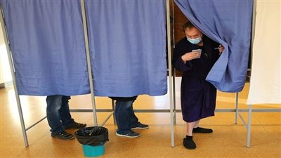 أغرب تقاليع الدعاية الانتخابية حول العالم.. 