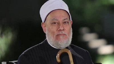 علي جمعة يعلق على استباحة البعض التحرش بالمرأة بحجة التبرج| فيديو