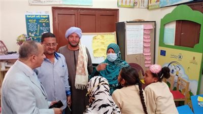 تعليم قنا يتابع امتحان الصف الثاني الثانوي لمادة الرياضيات